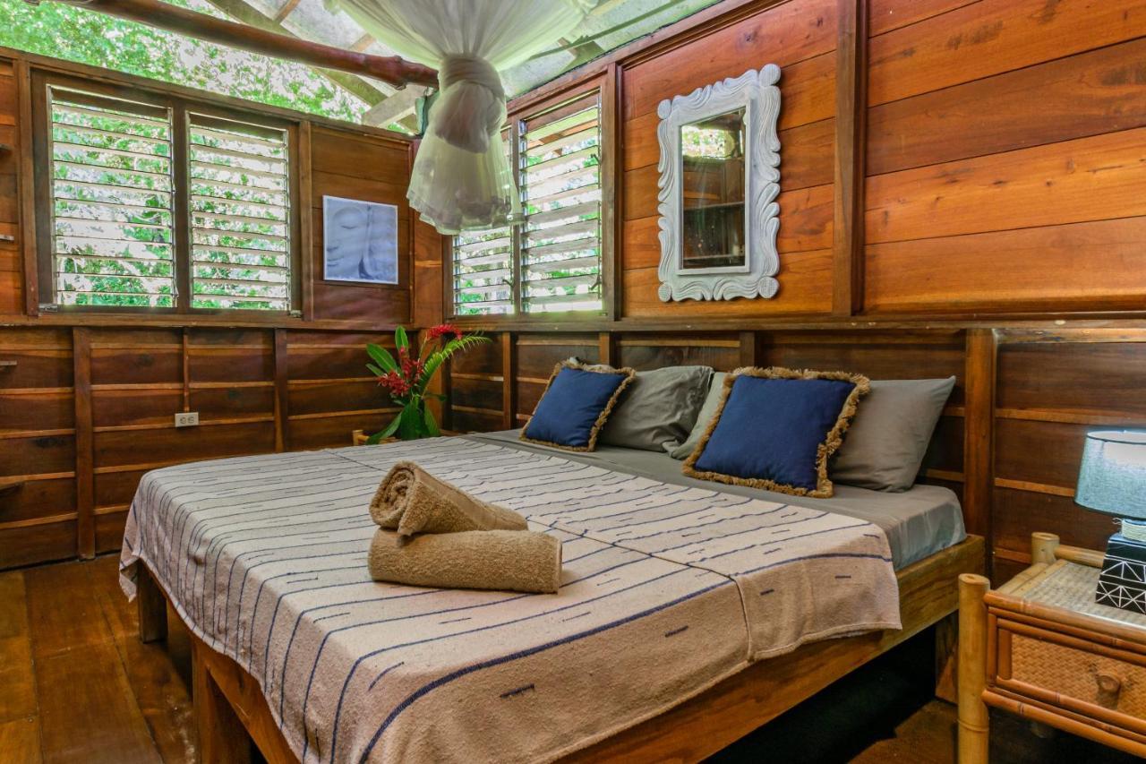 Funky Monkey Lodge Playa Santa Teresa  Екстериор снимка
