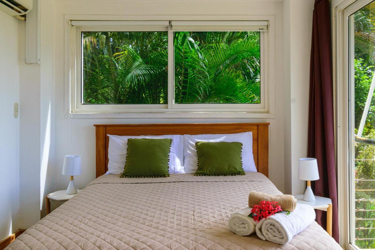 Funky Monkey Lodge Playa Santa Teresa  Екстериор снимка